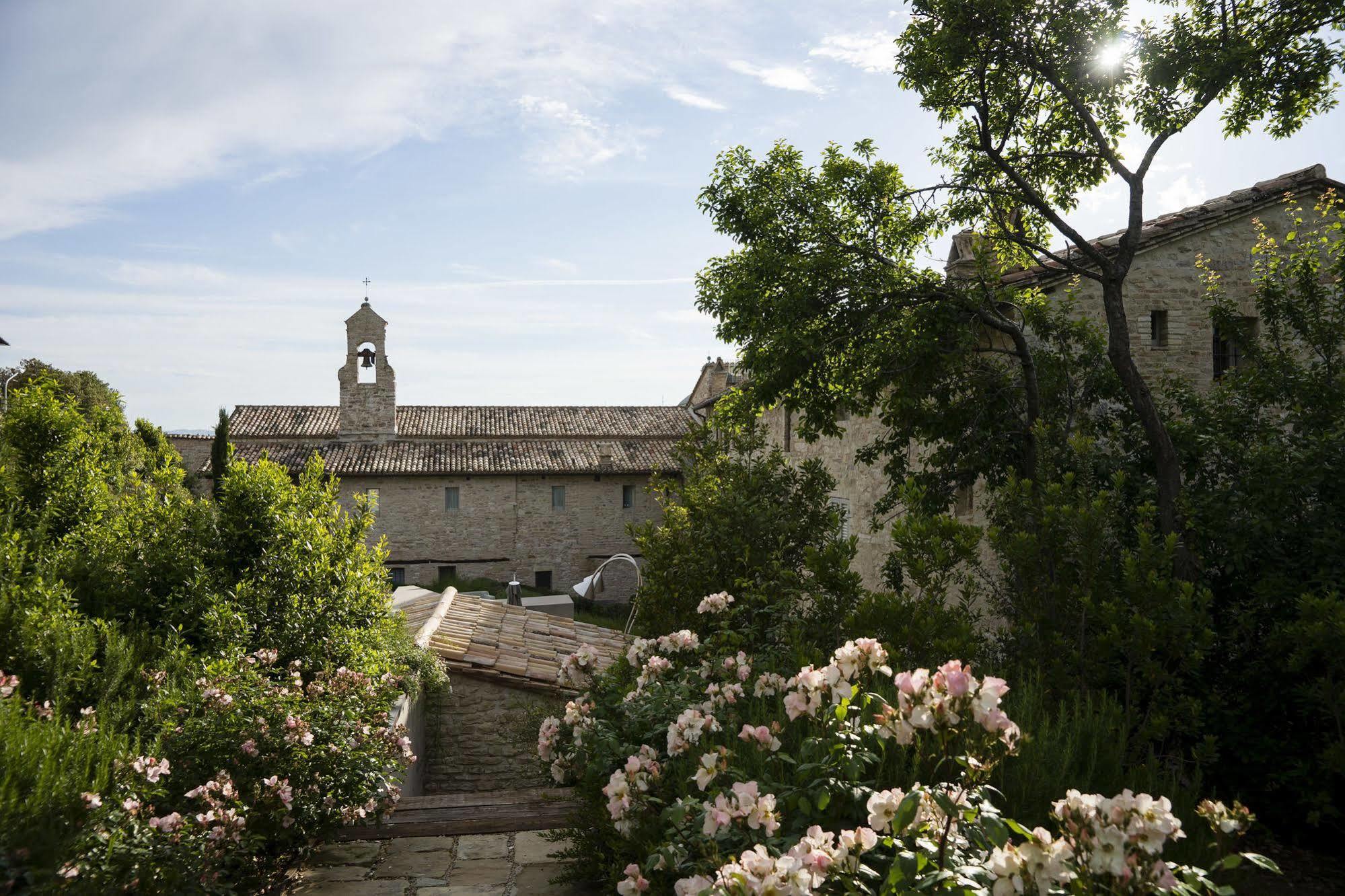 Nun Assisi Relais & Spa Museum Экстерьер фото